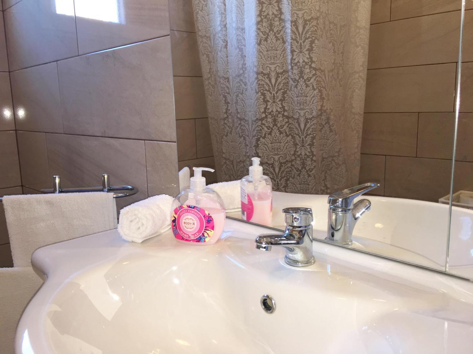 Apartment Marica Posedarje Bagian luar foto