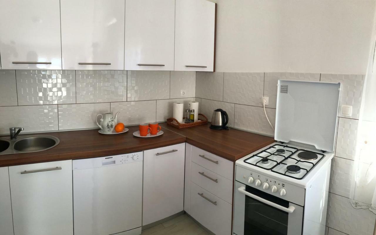 Apartment Marica Posedarje Bagian luar foto