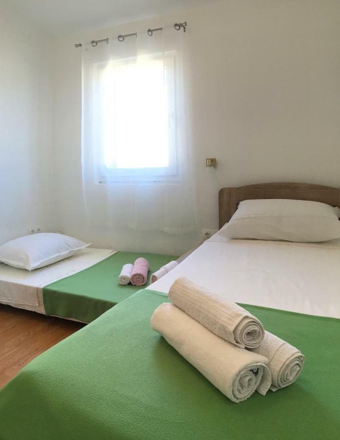 Apartment Marica Posedarje Bagian luar foto